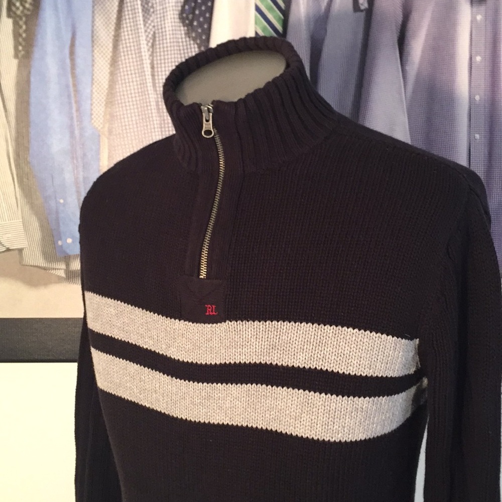 Sweater - Picture 4 of 4